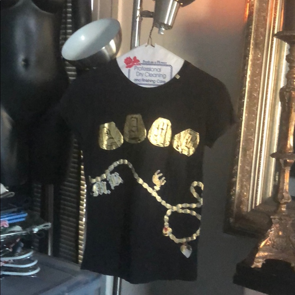 Never worn- Spring 07 Black, Charm necklace T